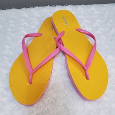 Old Navy Flip Flops Women's 10 New Without Tags Never Been Worn From A Smoke Free Home Yellow Synthetic Flat Flip Flops, Yellow Flat Synthetic Flip Flops, Yellow Non-slip Synthetic Flip Flops, Casual Yellow Flip Flops With Cushioned Footbed, Casual Yellow Cushioned Flip Flops, Yellow Synthetic Flip Flops With Cushioned Footbed, Yellow Cushioned Synthetic Flip Flops, Trendy Yellow Synthetic Flip Flops, Trendy Yellow Flat Flip Flops