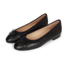 This pair of CC Ballet flats are in dark navy blue lambskin, with an embossed "CC" logo toe cap, tie front, tonal stitching, and black leather soles. Origin: ItalyCondition: New and never wornAccompanied by: Damaged Chanel box, Two shoe dustbagsSize: 37 EU Black Flats Aesthetic, Classic Navy Leather Shoes With Leather Sole, Black Chanel Flats, Chanel Flats, Chanel Box, Fame Dr, Black Ballet Flats, Casual Winter Outfits, Dark Navy Blue