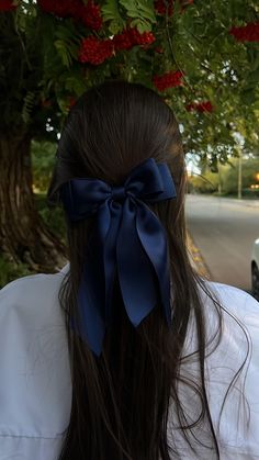 Elegant classic hair bow made from soft, high-quality 100% polyester. This accessory is the perfect addition to both festive and everyday looks. The versatile design and delicate ribbon texture will add a refined touch to your style. Whether it's for a special occasion or a casual day out, this bow is a perfect fit. Choose style and comfort with our classic hair bow! Bows In Hair, Ribbon Texture, Blue Hair Accessories, Classic Hair, Making Hair Bows, Really Cute Outfits, Blue Colour, Aesthetic Hair, How To Make Bows