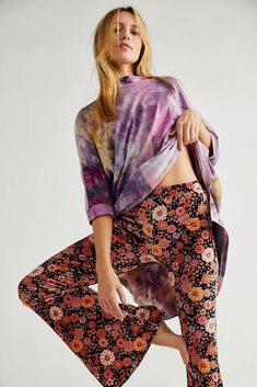 NWT Free People Montana Flare Street Velvet Pants sz M Add a retro-inspired touch to any look with these femme flare pants featured in a floral print and mid-rise, pull-on silhouette for effortless style no matter the occasion. Care/Import Hand Wash Cold Import Brand new items 100% Authentic Line through Name tags (Inside tag) only done to prevent store returns Blankets, Duvets , Shams , Curtains will come either without tags or with tags still attached. Some dont come in original packaging ,lt Printed Flare Pants, Free People Store, Keep It Real, Velvet Pants, Bohemian Fashion, Boho Clothing, Flare Pants, Retro Inspired, Boho Outfits