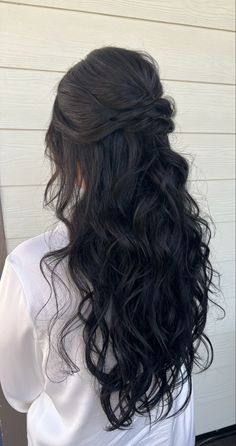 Half up half down hairstyle ideas Half Up Dark Hair Wedding, Dark Hair Down Wedding Styles, Down Wedding Hairstyles Brunette, Waist Length Wedding Hair, Dark Prom Hairstyles, Hair Idea For Bridesmaid, Wedding Hair For Long Black Hair, Dark Wedding Hair Down, Wedding Hairstyles Long Dark Hair