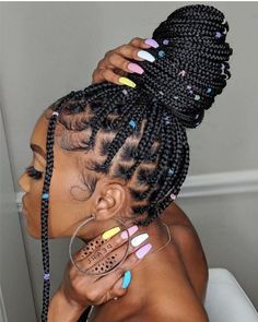 Braided Bun Black Hair, Small Box Braids Hairstyles, Small Box Braids, Medium Box Braids, Braided Bun Hairstyles, Cute Box Braids Hairstyles, Quick Braided Hairstyles