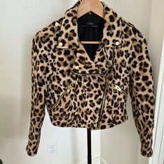 Zara Besic Really Nice Jacket Removal Belt Great Condition Make Sure To See The Size Never Used It’s To Small For Me I Believe Size Xsmall. Made In Morocco Trendy Fitted Leopard Print Outerwear, Chic Fitted Leopard Print Outerwear, Blush Pink Coat, Black Suit Vest, Blazer With Belt, Faux Fur Parka, Suede Trench Coat, Black Moto Jacket, Black Velvet Blazer