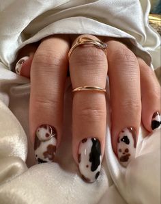 Tortishell Nails Design, Mama Nails, Skin Care Basics, Elegant Nail Designs, Minimal Nails, Minimalist Nails, Mani Pedi