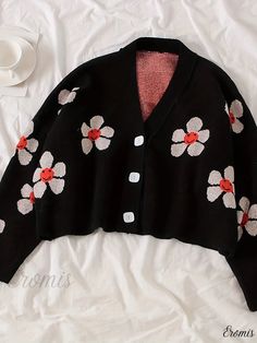 Eromis - Chic Floral Print Button-Up Cardigan - Stylish Long Sleeve Knitwear Perfect for Spring & Fall, Womens Fashion Fall Womens Fashion, Sleeve Detail, Spring And Fall, Deep V Neck, Deep V, Types Of Printing, Knitwear, Button Up, Floral Print