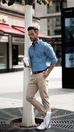 52 Dashing Formal Outfit Ideas For Men in 2023 - Fashion Hombre Casual Outfits Spring Comfy, Indie Outfits Men, Formal Casual Outfits, Moda Casual Chic, Grunge Outfits 90s, Casual Chique Stijl, Mens Business Casual, Outfit Ideas Men, September Outfits