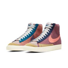 Nike Blazer Mid VNTG Suede Desert Berry Pink DC9179-664 Nike Dunks Low Outfit Woman, Nike Dunks Outfit Woman, Nike Cortez Outfit, Nike Dunks Outfit, Nike Blazers Outfit, Nike Shoes Women Fashion, Pink Nike Shoes, Nike Blazers, Nike Blazer Mid 77