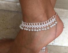 Sandals For Bride, White Barefoot Sandals, Wedding Anklets, Lace Weave, Jewelry Crochet, Beach Anklets, Crochet Etsy, Crochet Clothing, Beaded Anklets