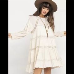 New Free People Piece Of Your Heart Ivory Lace Tiered Mini Dress Size S Slip Inside Is 20” Pit To Pit 33” Length #8 White Long Sleeve Casual Boho Dress, Casual White Boho Dress For Daywear, White Lace Trim Mini Dress For Fall, White Boho Dress With Lace Trim For Spring, Flowy White Mini Dress For Fall, White Long Sleeve Boho Dress For Fall, Flowy White Boho Dress For Fall, Casual White Boho Dress For Day Out, Tiered Mini Dress