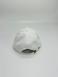 Top off your everyday style with our Urban Elite Cap, the perfect accessory for any casual or sporty look. This cap combines modern style with classic comfort, featuring a sleek design and a premium embroidered emblem that adds a touch of sophistication. Constructed with high-quality materials, it provides both durability and a comfortable fit, thanks to its adjustable strap. Whether you’re hitting the streets or the stadium, the Urban Elite Cap is your go-to choice for a sharp, finished look th Belt Ring, Casual Beach Wear, Cap White, Sporty Look, The Urban, New Arrival Dress, Shop Swimwear, Monday Friday, Everyday Style