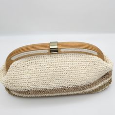 Vintage Woven Handbag Clutch With Wooden Handle Made In Japan 14"X8" Great Condition Nwot Woven Clutch, Woven Handbags, Wooden Handles, White Cream, Clutch Handbag, Cream White, Made In Japan, Clutches, Bag Lady