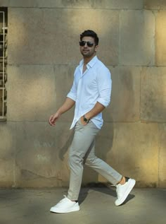 Formal Dresses For Men Summer, Men’s Summer Outfits 2024, Semi Formal Men Outfit Casual Classy, Mens Casual Outfits Summer Classy, Boy Formal Outfit, Mens Dress Outfits