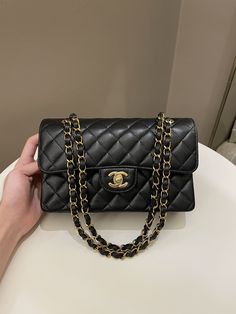 Chanel Classic Quilted Small Double FlapBlack Caviar GHWSmall 23 x 14 x 6.5 cmSingle chain drop 43 cmDouble chain drop 24 cmMicrochipJan 20239.7/10 Like New (inevitable hairline on hardware and underflap imprints otherwise like new)Includes full set box, dust bag and receiptRTP 14,000 sgdPrice now 10,900 sgd 8020 usd CN5565-01 Black Chanel Purse, Chanel Bag Outfit, Chanel Bag Classic, Chanel Double Flap, Chanel Classic Flap Bag, Chanel Flap Bag, Classic Flap Bag, Chanel Purse