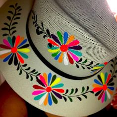 Mexicana Hand Painted Hat Multicolor Country Style Hats For Spring, Multicolor Country Style Hat For Spring, Country Style Multicolor Hat For Spring, Embellished Cowboy Hat, Burned Hats, Art Hats, Hat Painting, Art 101, Native American Headdress