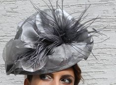 Silver Kentucky derby hat Grey Royal ascot Fascinator hat Silver Wide Brim Costume Hat For Party, Elegant Gray Summer Hat, Elegant Silver Hat For Kentucky Derby, Gray Summer Party Hat, Summer Gray Party Hat, Gray Brimmed Party Hat, Party Wide Brim Gray Hat, Gray Kentucky Derby Party Hat, Gray Hat For Kentucky Derby Party