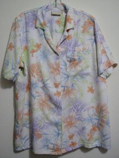 Alfred Dunner 16W Hawaiian Pastel Floral Short Sleeve Button Rayon Womans Shirt  #AllisonDaley #Blouse #Casual Pastel Color Shirts, Blouse Styling, Native Print, Hawaiian Shirt Women, Tanks Tops, White Stripes Shirt, Scoop Neck Blouses, Rayon Shirt, Blouse Casual