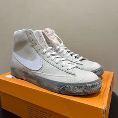 Men Nike Blazer Mid '77 Se Sneaker Shoe Summit White Dv0797-100 Brand New In Box High-top Sneakers With Translucent Outsole, Nike Canvas Sneakers For Skateboarding, Nike Casual High-top Sneakers With Translucent Outsole, Nike Canvas Skate Shoes With Gum Sole, Casual Nike High-top Sneakers With Translucent Outsole, Nike Canvas High-top Streetwear Sneakers, Nike Canvas High-top Sneakers For Streetwear, Nike White Canvas Skate Shoes, Men Nike