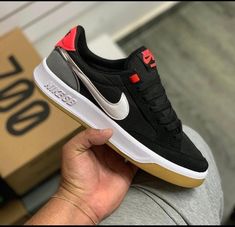 Sneaker Head Men, Nike Cortez Shoes, Zapatillas Jordan Retro, Nike Casual Shoes, Nike Casual, Tenis Vans