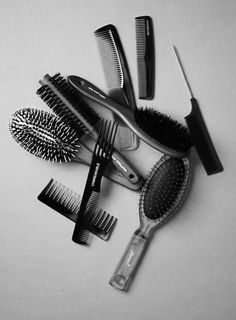 Rebonded Hair, Ideas For Makeup, Static Hair, Products Photography, Hair Brushes, Hair Scissors, Styling Comb