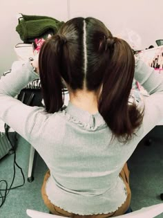 Curled Pigtails, Curly Hairstyles Aesthetic, Pig Tails Hairstyles, Two Ponytail Hairstyles, Double Braids, Piggy Tails, Pig Tails, Hairstyles Aesthetic, Pigtail Hairstyles