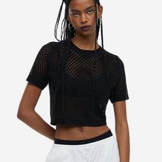 Brand New With Tags Size Extra Small Black Crochet Style Short Sleeve Same Day Shipping Crochet Black, Crochet Style, Black Crop Top, Black Crochet, Black Crop, Crochet Fashion, Black Crop Tops, H&m, Crop Top