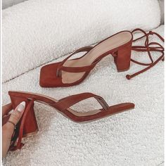 Adorable Block Heel Suede Sandals With Ankle Ties. They Are Brand New And Still In The Box. Brown Toe Post Heels For Summer, Summer Party Brown Lace-up Sandals, White Platform Sandals, Lace Sandals, Lace Shoes, Nude Sandals, Unique Blouse Designs, Unique Blouse, Amazing Lace