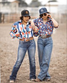 Matching Western Outfits, Western Shorts Outfit, Casual Rodeo Outfits, Punchy Western Outfits, Summer Swag Outfits, Rodeo Outfit, Country Fits, Race Outfit