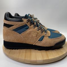 New Balance Rainer Mens Size 9 Tan Blue Hiking Boot Shoe Urainaa New Without Original Box. Comes With An Extra Set Of Laces. See Photos For Condition. Please Reach Out With Any Questions. Hiking Boot, New Balance Shoes, Blue Teal, New Balance, Hiking Boots, Athletic Shoes, Original Box, Men's Shoes, Shoe Boots