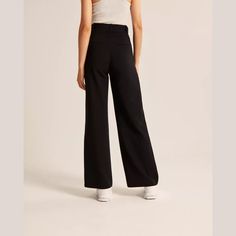 Women High Waist Long Palazzo Pants Trousers Our pants are expertly designed to comfortably fit your figure. Your best features are highlighted by classic cuts and slim-fitting styles. You may pair them with a variety of tops and they make wonderful basics. Our classic designs are ageless. Fits all sizes The wide-leg pants' innovative functional waistband offers lots of elasticity and long-lasting comfort to ensure your all-day comfort. Extremely high-rise pants with a relaxed, tailored wide-leg Tailored Wide Leg Pants, Womens Palazzo Pants, Cami Jumpsuit, Warm Pants, Jumpsuit Chic, Wedding Clothes, Bell Bottom Pants, High Rise Pants, Palazzo Pants