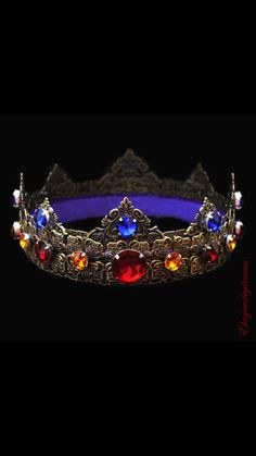 Man crown Object Design, Kings Crown, Queen Crown, Archangel Michael, Wedding Crown, Tiaras And Crowns, Objects Design, Earring Necklace, Tiara