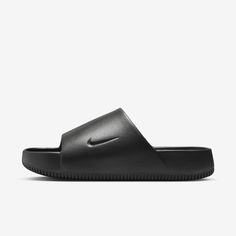 Enjoy a calm, comfortable experience—no matter where your day off takes you. Made with soft yet supportive foam, the minimal design makes these slides easy to style with or without socks. And they’ve got a textured footbed to help keep your feet in place. Raised By Wolves, Nike Slides, Tom Ford Eyewear, Mens Slides, Norse Projects, Nike Acg, Clarks Originals, Subtle Textures, Ciabatta