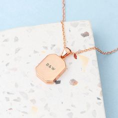 This charming, locket photo necklace is great for everyday wear. This customizable piece features space for two cherished photos, making it a perfect keepsake for any occasion. Personalize the locket with meaningful text on both the front and back, including names, dates, or heartfelt messages.   Material: Copper. Color: Gold, White Gold, Rose Gold. Chain Length: 14",16",18",20",22". Process: Gold Plated. Necklace Type: Photo Necklace. Brand: Silviax Jewelry Item: 2022NE0260 Personalised Pendant, Personalized Pendant Necklace, Photo Locket Necklace, Photo Necklace, Personalized Pendant, Photo Locket, Silver Lockets, Photo Memories, Accessories Jewelry Necklace