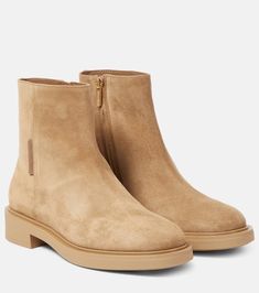 Lexington Suede Ankle Boots in Beige - Gianvito Rossi | Mytheresa Outfits With Striped Shirts, Designer Espadrilles, Balenciaga Boots, Designer Ankle Boots, Leopard Print Booties, Booties For Women, Sweater Dress Oversized, Rossi Shoes, Ankle Boots Flat