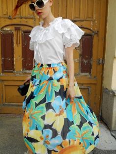 Romantic peasant folk poet blouse is finally a value and respect for this art; stunning, vintage white cotton blouse decorated with Richelieu embroidery in a floral and geometric design. Around the wide neckline is a double ruffle collar consisting of a narrow, smooth and wide lace ruffle; also, the sleeve has the same pattern on this Victorian antique Edwardian top blouse. The tie around the neck is adjustable. Good vintage condition. The color may slightly vary from image to image.Vezionica Zv White Peasant Top With Boho Collar For Summer, White Peasant Top With Boho Collar, White Boho Collar Peasant Top, White Boho Collar Peasant Top For Spring, Bohemian Broderie Anglaise Blouse For Daywear, White Peasant Blouse With Boho Collar, White Floral Print Peasant Top, Traditional Summer Blouse With Ruffles, Traditional Ruffled Blouse For Summer