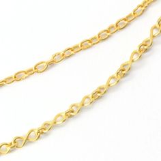 Handmade Yellow Gold Chain – Marie-Hélène de Taillac - US Antique Table, Yellow Gold Chain, Gold Chain Necklace, Bracelets And Charms, Moisturizer Cream, Earring Necklace, Beauty Routines, Chain Length, Precious Metals