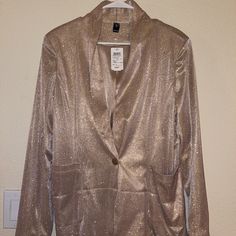 Pink Glitter Blazer Size L Never Worn New With Tags Trendy Gold Outerwear For Party, Trendy Gold Party Outerwear, Winter Glitter Long Sleeve Outerwear, Metallic Long Sleeve Outerwear For Party Season, Metallic Outerwear For Fall Party, Glitter Outerwear For Fall Party, Fall Party Outerwear With Glitter, Spring Outerwear With Glitter For Night Out, Metallic Long Sleeve Blazer For Night Out