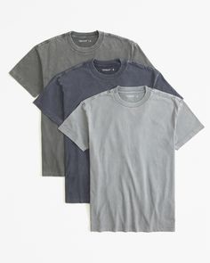 3-pack of our softAF fabric that means this shirt will hold up through every scenario. Our short-sleeve crewneck tee features a straight hem and relaxed-fit silhouette that's slightly roomier through the shoulders and body than our core fit. American Clothing, Men's Tops, Hold Ups, American Apparel, Mens Tees, Abercrombie Fitch, Sign Up, Benefits, Relaxed Fit