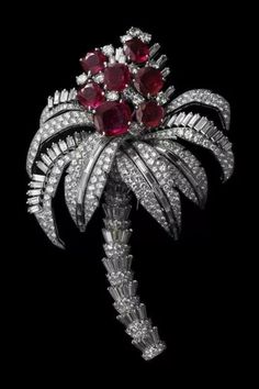 Luxury Silver Brooch With Jewels, Luxury Silver Brooches With Jewels, Luxury Jeweled Brooches, Luxury Red Brooches For Formal Occasions, Luxury Silver Brooches, Luxury Red Brooch For Wedding, Luxury Diamond Jeweled Brooches, Luxury Diamond Brooches With Jewels, Red Diamond Brooch Jewelry