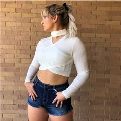 This Best Kept Secret Top Is Both Sexy And Cute! The Perfect Piece To Layer Or Wear On Its Own. Goth Beauty, Best Kept Secret, Crop Top Outfits, Long Sleeve Top, Long Sleeve Tops, Sleeve Top, Crop Top, Color White, Product Description