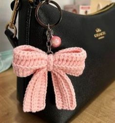 🎀 Adorable Crochet Bows—perfect Keychain and accessory! 💖 ✨ Starting at just Rs 299, with customization options to match your style. 📩 DM now to place your order and make it uniquely yours! #HandmadeAccessories #CrochetBow #CustomDesigns Spanish Crochet Terms To English, Crochet For Keychains, Easy Crochet Keychain Ideas, Crochet Bow Keychain Tutorial, Crochet Keychain Pattern Free Flower, Crochet Bow Keychain Pattern, Disney Crochet Keychain, Crochet Keychain No Sew, Easy Crochet Gifts For Friends