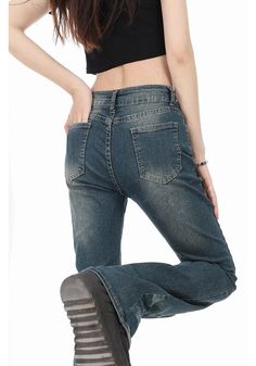 𝔇𝔢𝔱𝔞𝔦𝔩𝔰: Style: Y2k, Vintage, Streetwear Material: Denim The beaded low-waisted pants will extend your bodyline and add a first-class bell shape to your outfit. Enjoy free shipping with a purchase of over 80$ Model wears m with 5'5, 108 lb SIZE LENGTH WAIST HIPS 41 in 27 in 34 inM 42 in 28 in 35 inL 42 in 30 in 37 inItem measured by hands may have 1-2 in differences.SIZE LENGTH WAIST HIPS 105 cm 68 cm 86 cmM 106 cm 72 cm 90 cmL 107 cm 76 cm 94 cmItem measured by hands may have 2-3 cm diff Low Waisted Pants, Grunge Vintage, Low Waisted, Vintage Streetwear, Hip Length, Stylish Accessories, Y2k Vintage, Color Patterns, Harajuku