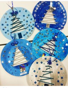 Paper Plate Winter Crafts For Kids, Christmas Art Kindergarten, Paper Plate Christmas Crafts, Jul Diy, Christmas Art Projects, December Crafts, Winter Art Projects, Preschool Christmas Crafts, Toddler Arts And Crafts