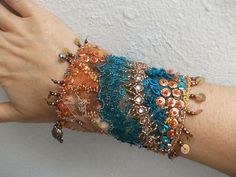 Beaded Cuff Bracelet Tutorial, Cuff Bracelets Diy, Felt Bracelet, Hand Cuffs, Rustic Bracelet, Bohemian Fabric