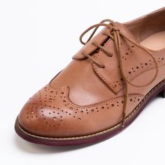 Our Round Toe Casual Leather Flats redefine everyday elegance. With a 2cm heel and lace-up closure, these cow leather flats provide unmatched comfort with sheepskin insoles and pigskin lining, ideal for seamless transitions from casual outings to formal events. Leather Wingtip Lace-up Shoes For Fall, Fall Wingtip Lace-up Shoes With Leather Sole, Fall Flat Heel Leather Shoes With Brogue Detailing, Fall Leather Shoes With Brogue Detailing And Flat Heel, Fall Wingtip Lace-up Shoes With Stitched Sole, Classic Flat Heel Lace-up Shoes For Spring, Classic Brown Lace-up Shoes With Low Heel, Classic Low Heel Oxfords For Spring, Fall Brogue Detailed Lace-up Shoes With Plain Toe