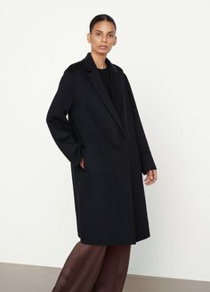 Classic Coats, Outerwear Coats, Coat Fashion, Outerwear Jackets, Denim Women, Wool Blend, Fitness Models, Layering, High Neck Dress