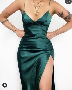 Kameli Boutique, Prom Dress Inspiration, Satin Midi Dress, Green Midi Dress, Maxi Dress Green, Formal Attire, Petite Outfits, Spring Outfits Casual, Outfits Summer