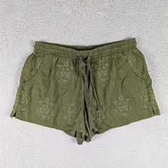 Anthropologie Mermaid Shorts Women's Medium Moss Green Linen Rayon Embroidered New With Tags! Please Review Pictures Carefully For Condition Details And Measurements Casual Vacation Bottoms With Floral Embroidery, Casual Floral Embroidered Bottoms For Vacation, Casual Floral Embroidery Bottoms For Vacation, Casual Green Embroidered Bottoms, Summer Stretch Bottoms With Floral Embroidery, Floral Embroidered Stretch Bottoms For Summer, Stretch Bottoms With Floral Embroidery For Summer, Stretch Floral Embroidered Bottoms, Casual Embroidered Short Bottoms