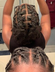 Retwist Short Locs, Retwist Locs Style Women, Retwist Styles For Short Locs, Hairstyles Dreadlocks, Dreadlocks Hair Care, Loc Hairstyles, Beautiful Locs