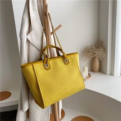 Brand Name: MiWARIFHandbags Type: Shoulder BagsTypes of bags: Shoulder & Crossbody BagsMain Material: CanvasLining Material: CottonShape: SquarePlace Of Origin: GUANG DONG ProvincePlace Of Origin: GUANG DONG ProvinceOrigin: CN(Origin)CN: GuangdongHardness: SoftPattern Type: SolidInterior: Cell Phone PocketDecoration: NONEExterior: Silt PocketOccasion: VersatileClosure Type: zipperGender: WOMENStyle: CasualModel Number: women's bagNumber of Handles/Straps: Twocanvas shoulder bag: large canvas bag Trending Totes, Canvas Messenger Bag, Trending Handbag, Women Bags Fashion, Bag Trends, Designer Shoulder Bags, Boho Bag, Canvas Shoulder Bag, Girls Bags