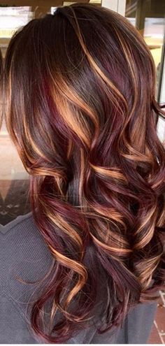 Red And Brown Hair, Hair Color Flamboyage, Red And Blonde, Rambut Brunette, Fall Hair Color For Brunettes, Red And Brown, Hair Color Ideas For Brunettes, Winter Hair Color, Hair Color Highlights